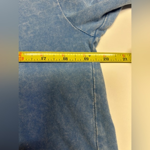 MODERN LUX Womens Cropped Mineral Wash Graphic Tee “BONITA” Short Sleeve Size M - Picture 8 of 10